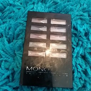 Mono makeup 12 shadow palatte